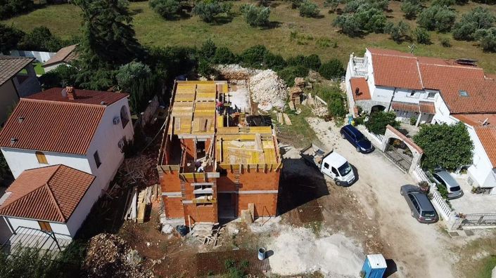 Image No.19-4 Bed Property for sale