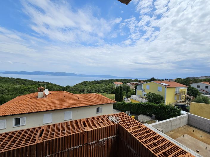 Image No.2-4 Bed Property for sale