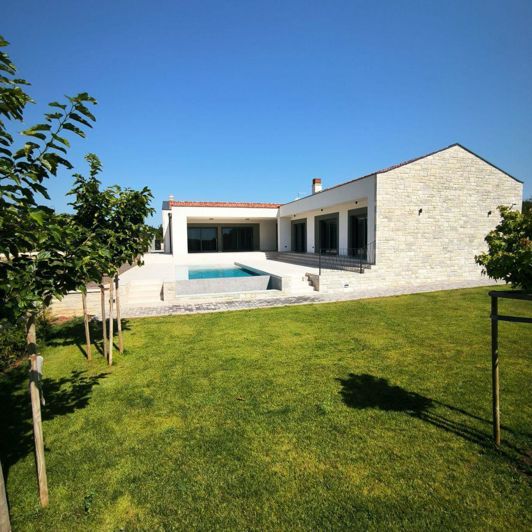 Image No.3-Propriété de 3 chambres à vendre à Rovinj