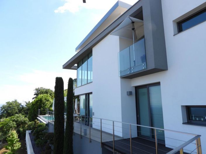 Image No.16-4 Bed Property for sale