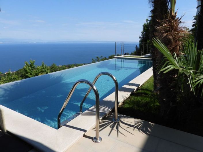 Image No.3-4 Bed Property for sale