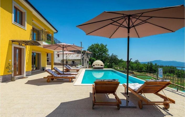 Image No.3-3 Bed Property for sale