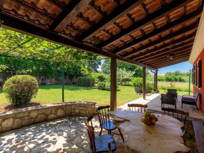 Image No.13-5 Bed Property for sale