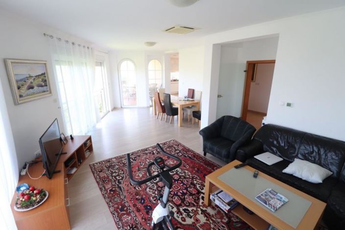 Image No.21-5 Bed Property for sale