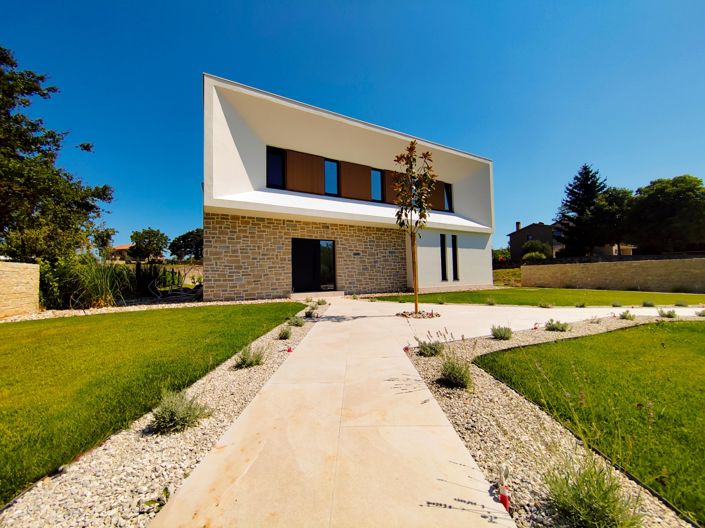 Image No.5-4 Bed Property for sale