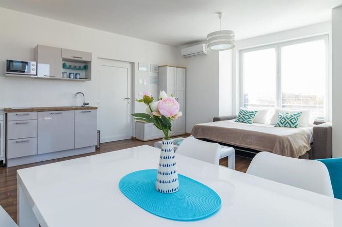 Image No.2-7 Bed Property for sale