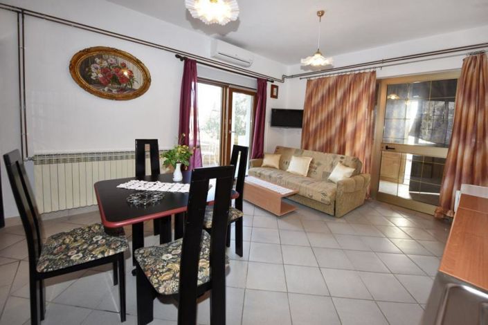 Image No.7-Propriété de 12 chambres à vendre à Porec