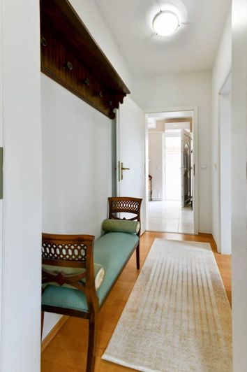 Image No.20-4 Bed Property for sale
