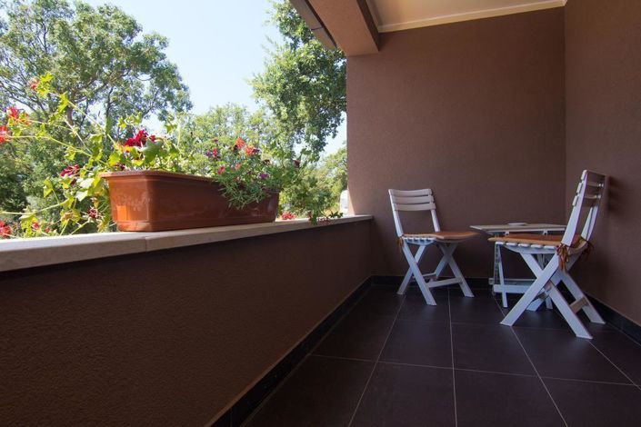 Image No.9-4 Bed Property for sale