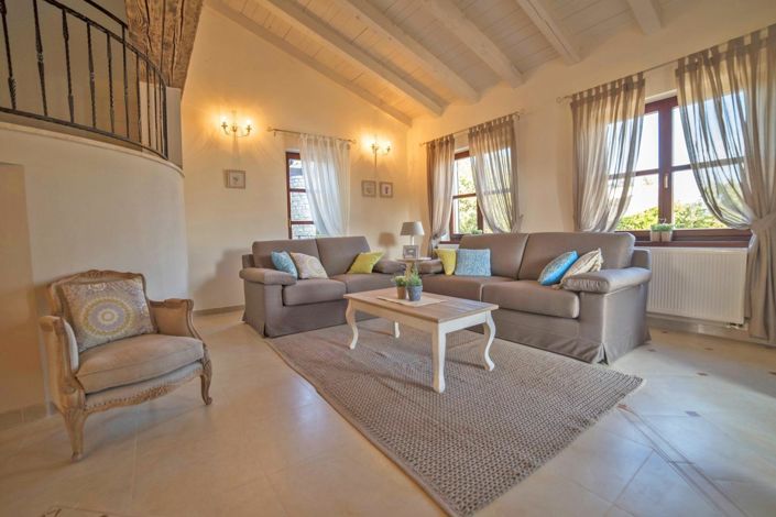 Image No.15-4 Bed Property for sale