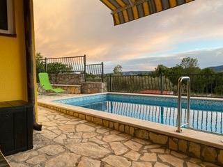 Image No.3-3 Bed Property for sale