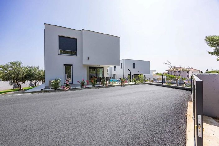 Image No.4-3 Bed Property for sale