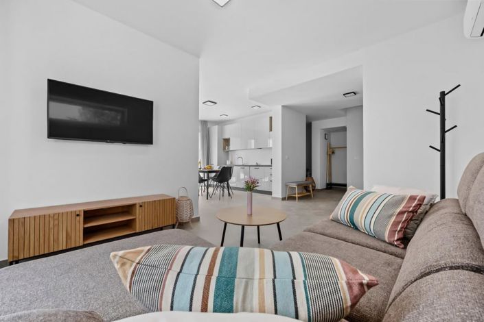 Image No.7-3 Bed Property for sale