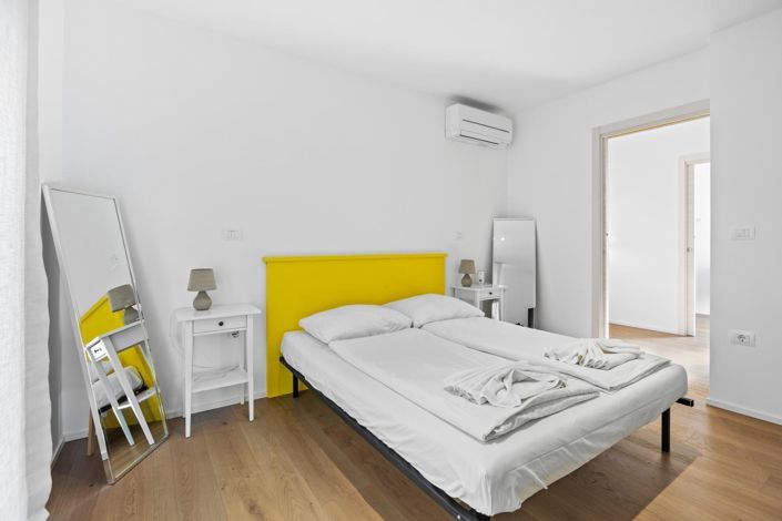 Image No.14-3 Bed Property for sale