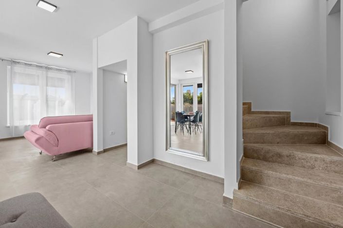 Image No.14-2 Bed Property for sale