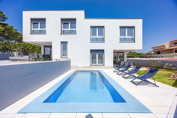 Image No.5-2 Bed Property for sale