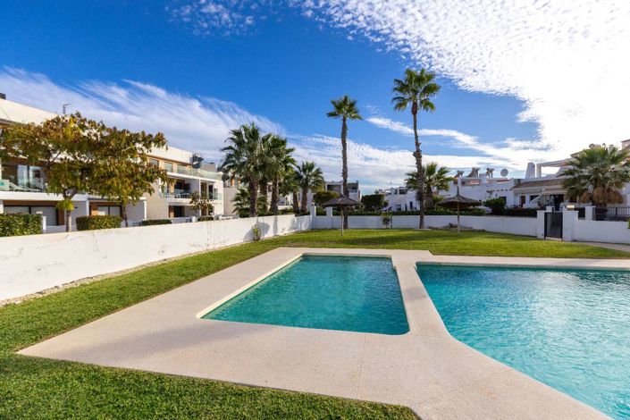 Image No.35-3 Bed Villa for sale