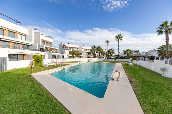 Image No.38-3 Bed Villa for sale