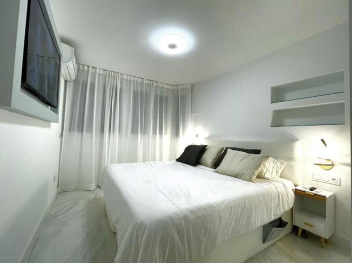 Image No.5-2 Bed Property for sale
