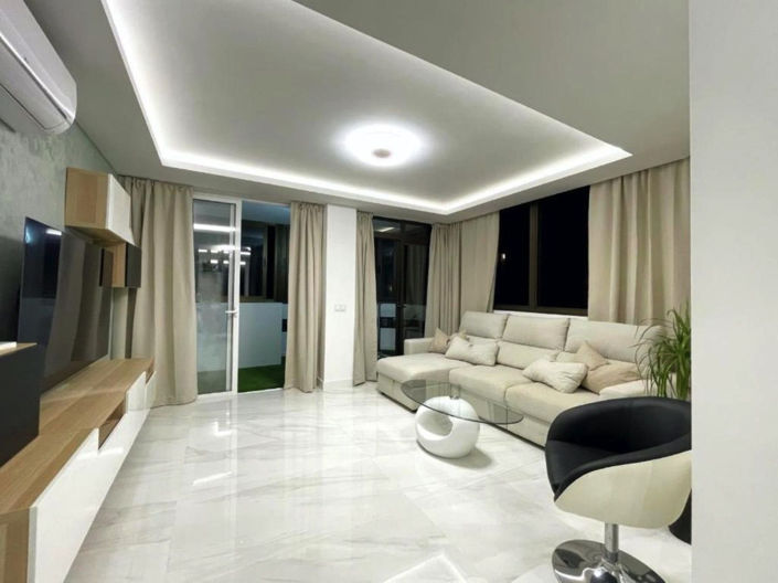 Image No.7-2 Bed Property for sale