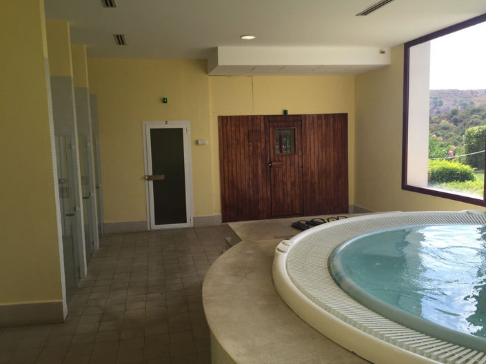 Image No.14-2 Bed Property for sale