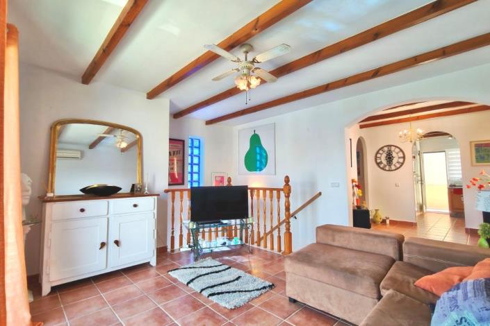 Image No.6-3 Bed Villa / Detached for sale