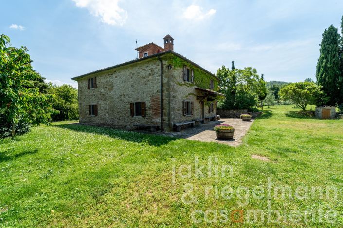 Image No.19-9 Bed Country House for sale