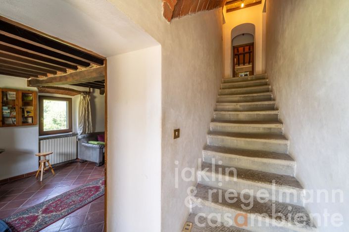 Image No.25-9 Bed Country House for sale