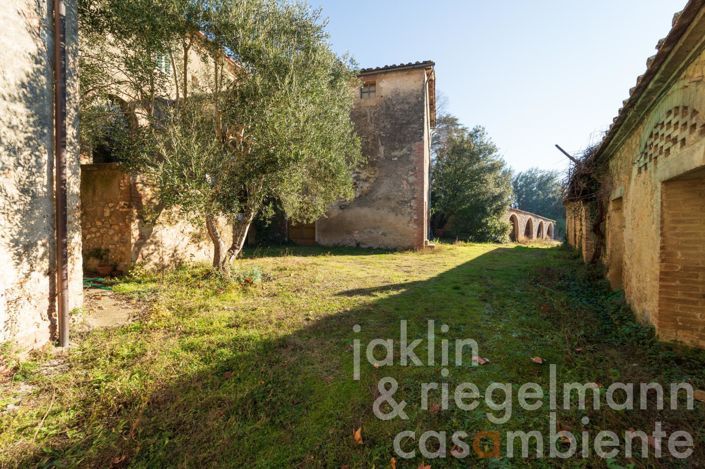 Image No.18-Ferme de 12 chambres à vendre
