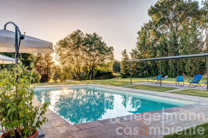 Image No.30-9 Bed Country House for sale