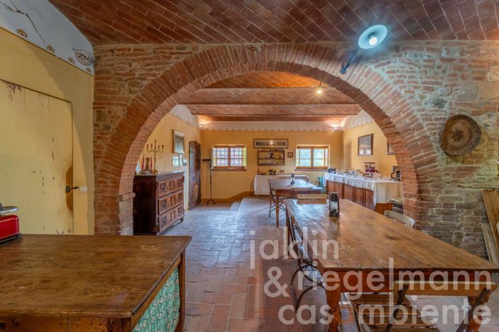 Image No.37-9 Bed Country House for sale