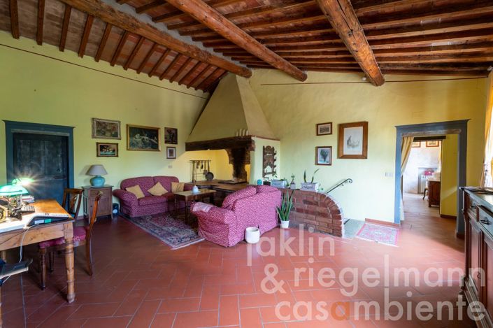 Image No.43-9 Bed Country House for sale