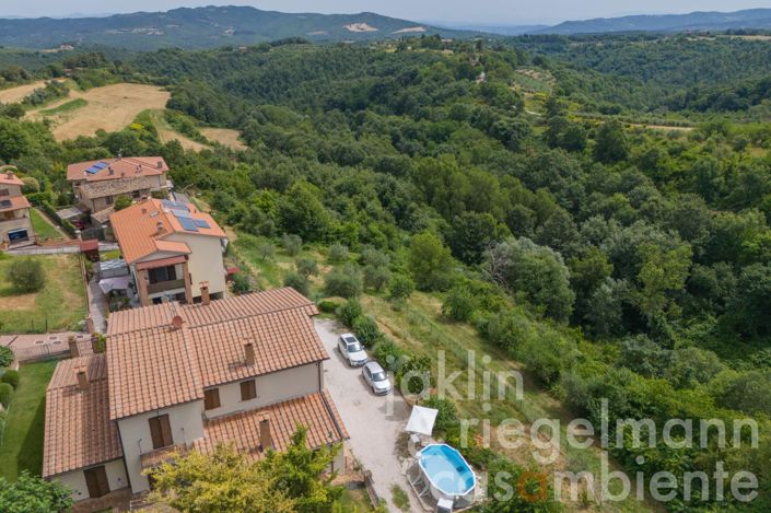Image No.7-4 Bed Country House for sale
