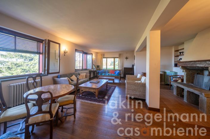 Image No.55-6 Bed Country House for sale