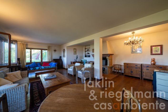 Image No.56-6 Bed Country House for sale