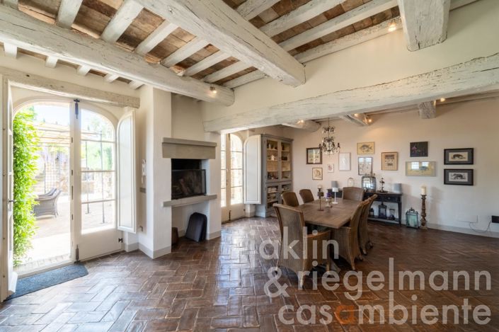 Image No.23-6 Bed Country House for sale