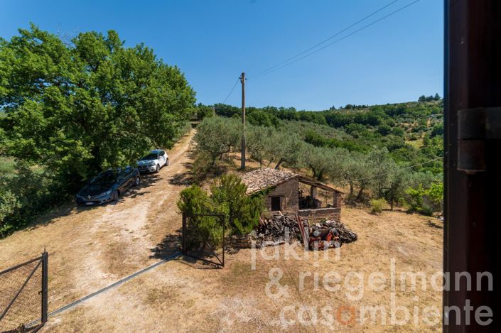 Image No.23-4 Bed Country House for sale