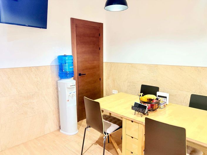 Image No.17-5 Bed House for sale