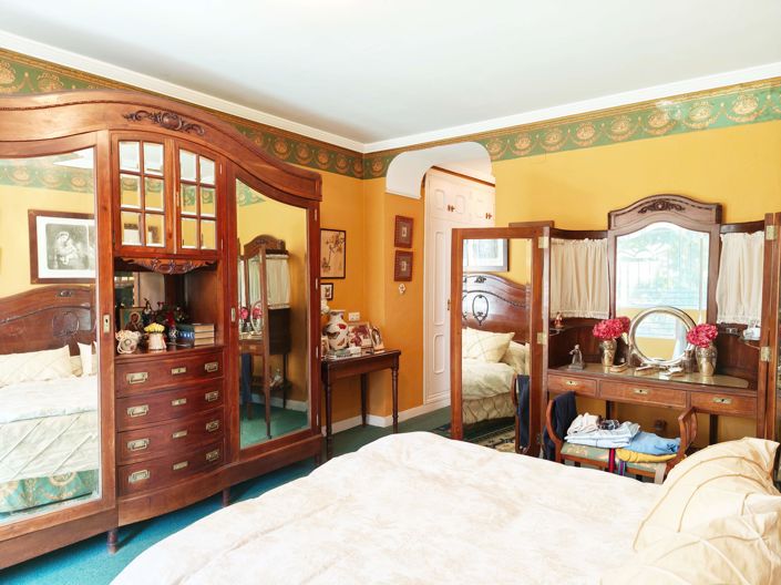 Image No.25-15 Bed Villa for sale