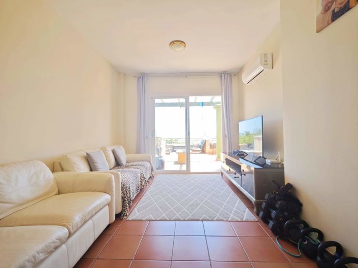 Image No.5-2 Bed Apartment for sale