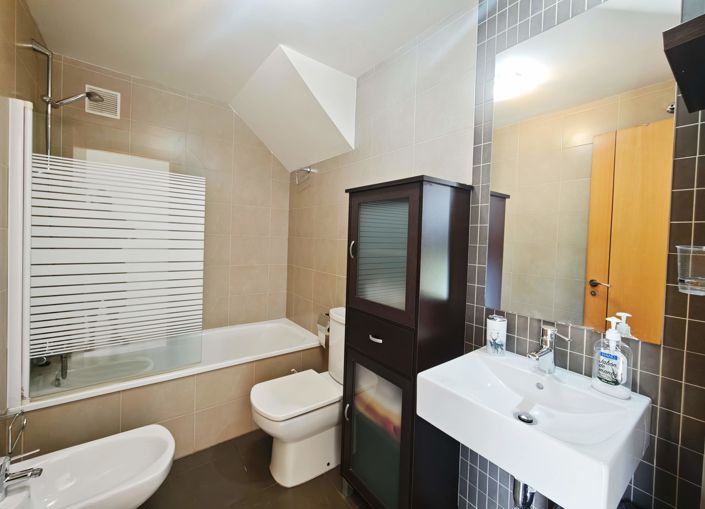 Image No.5-2 Bed Duplex for sale