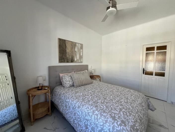 Image No.26-3 Bed Villa / Detached for sale