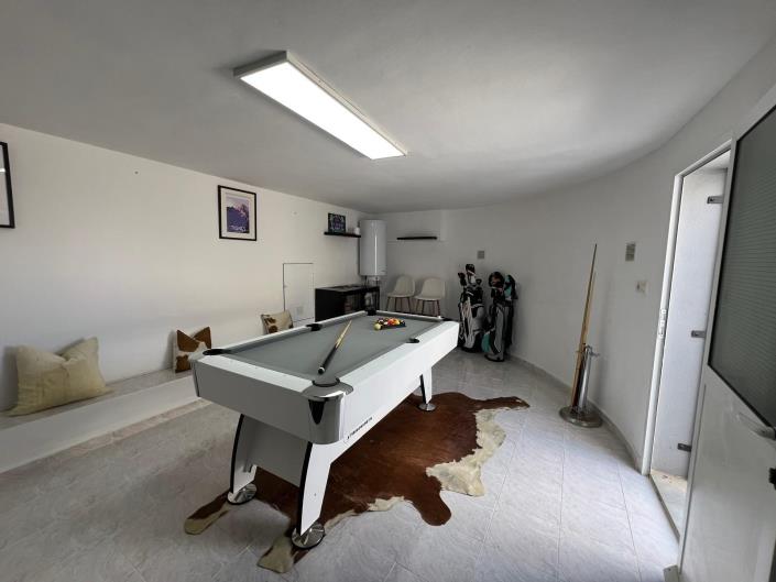 Image No.40-3 Bed Villa / Detached for sale