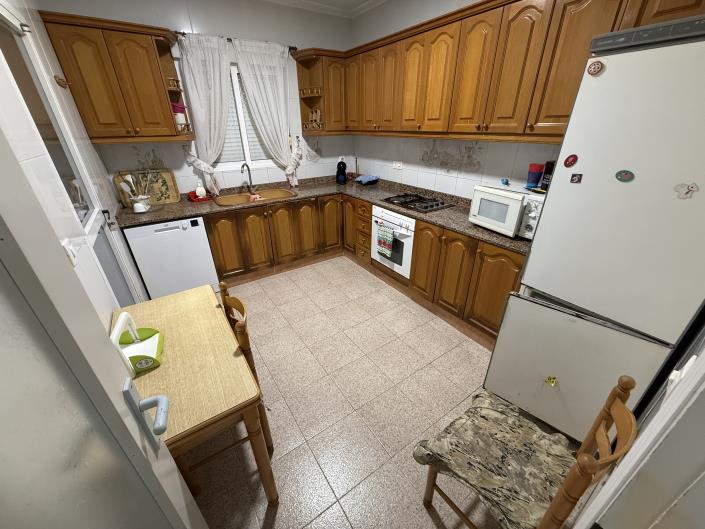 Image No.13-6 Bed Villa / Detached for sale