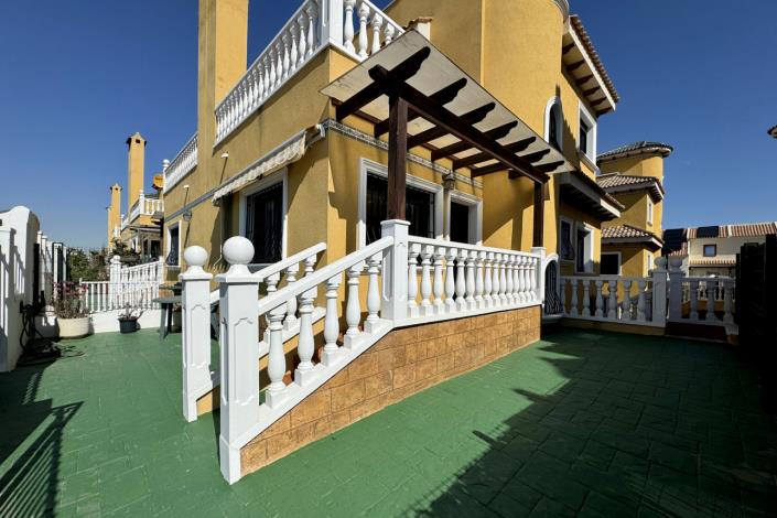 Image No.3-2 Bed Semi-Detached for sale