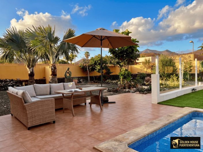 Image No.19-3 Bed Property for sale