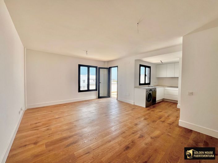 Image No.12-2 Bed Apartment for sale
