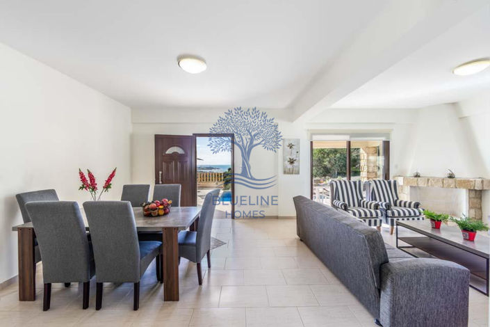 Image No.10-3 Bed Villa for sale