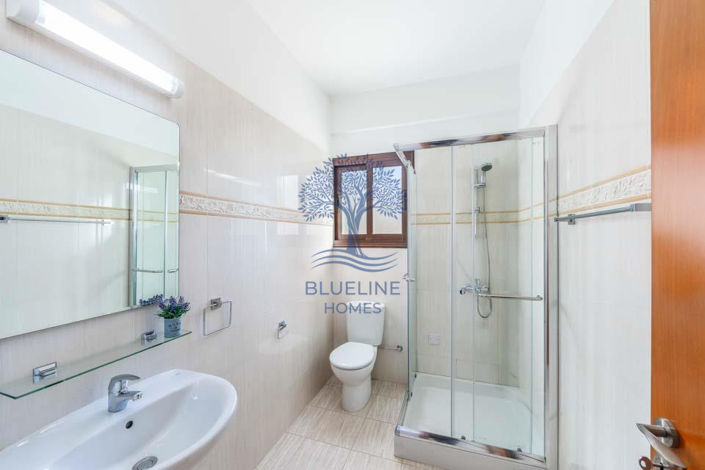 Image No.17-3 Bed Villa for sale