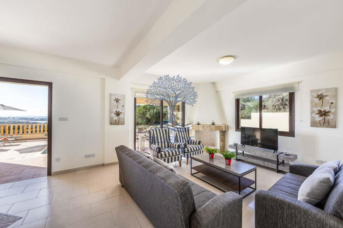 Image No.8-3 Bed Villa for sale